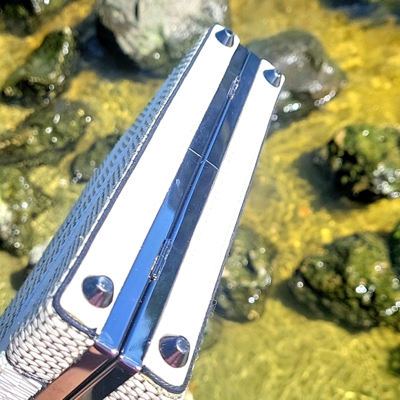 Mary frances spread your wings hummingbird bag - Picture 10 of 15